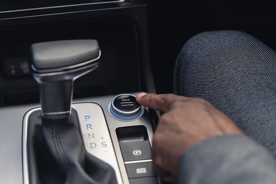 Alcazar traction control